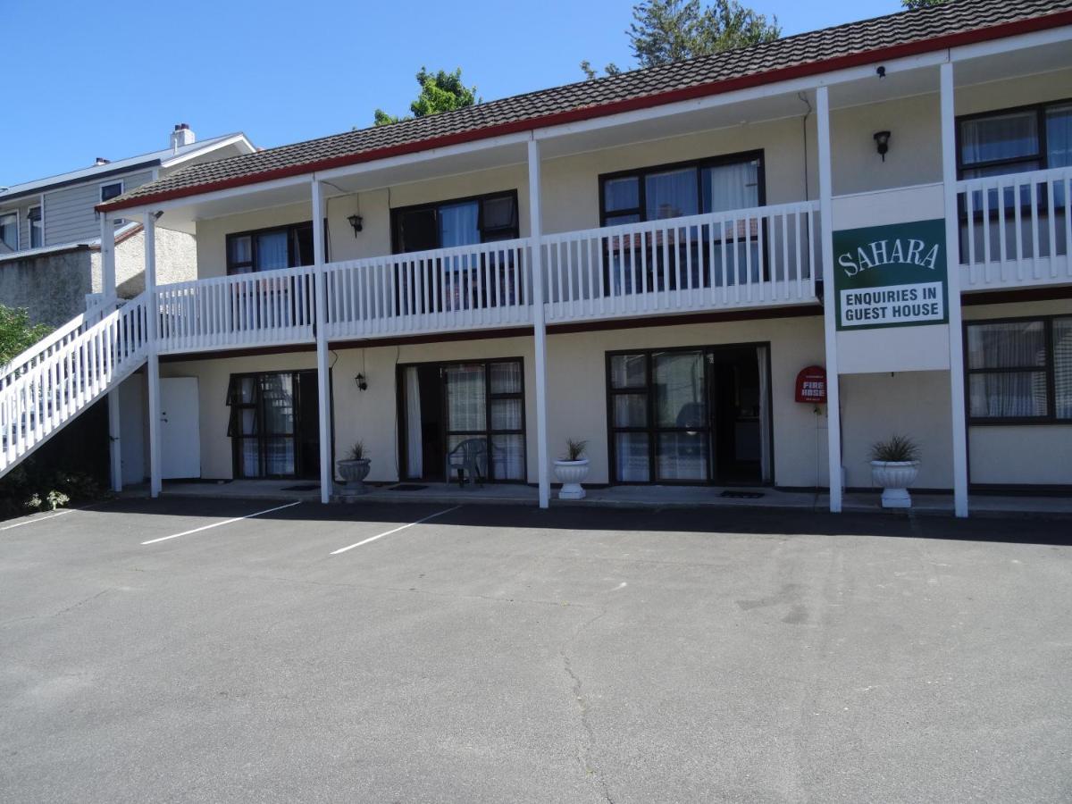 Sahara Motels Dunedin Exterior photo